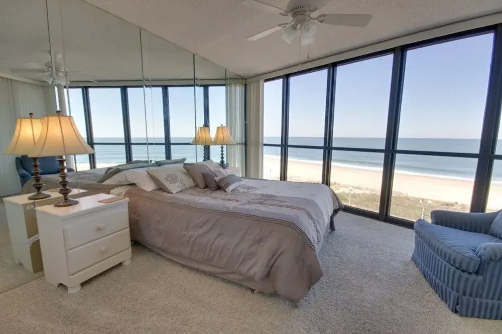 Golden Sands 504 - 2 Br Condo