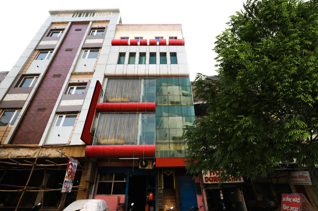 SPOT ON 76828 Hotel Aditya Palace