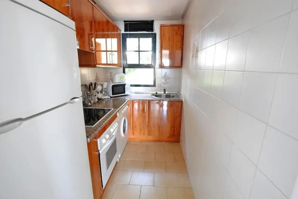 Doña Lola Claudia Beachfront Apartment CS197