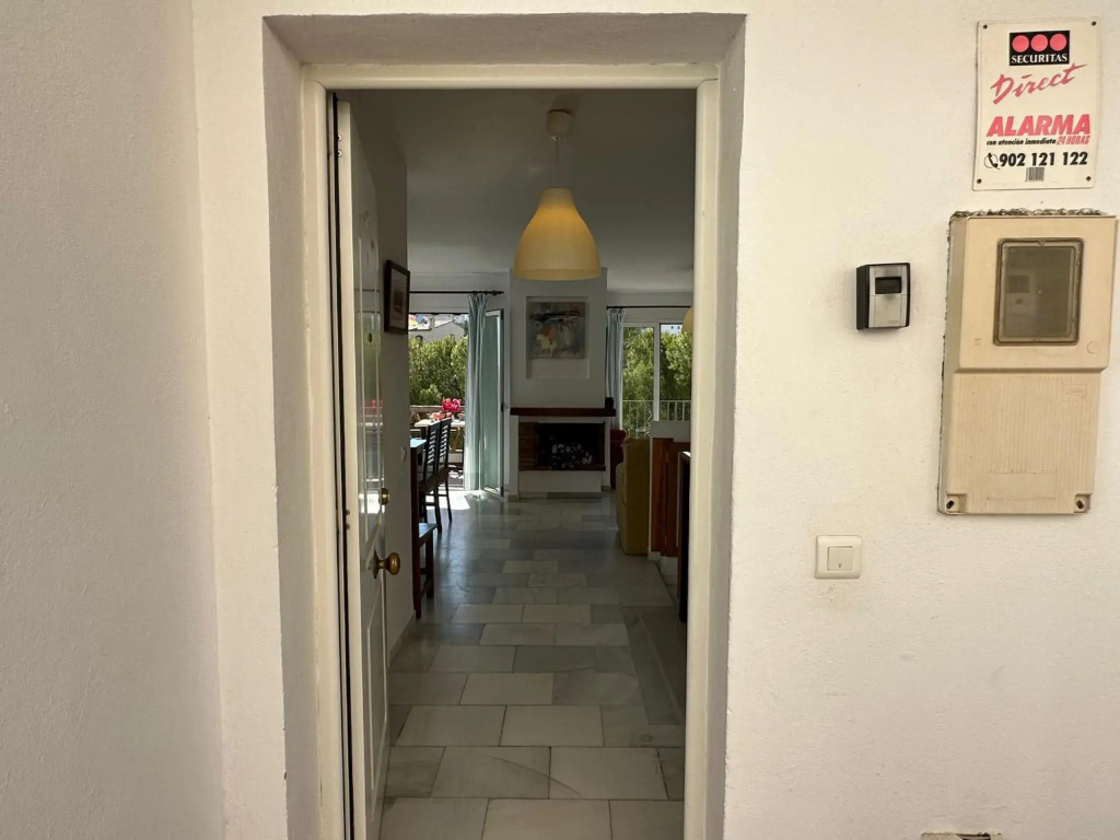 Spacious family villa Aljamar 8a