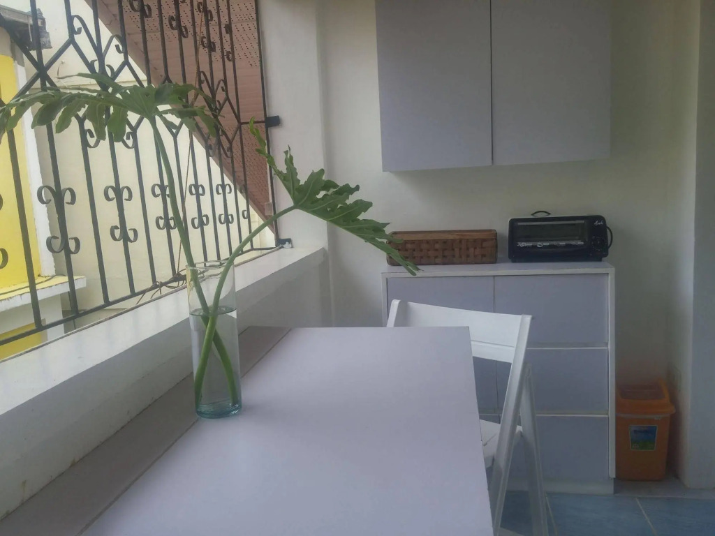 812 Angol Boracay Apartment