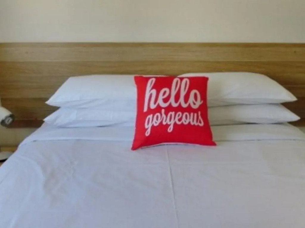 Brisbane Valley Tavern Apartments