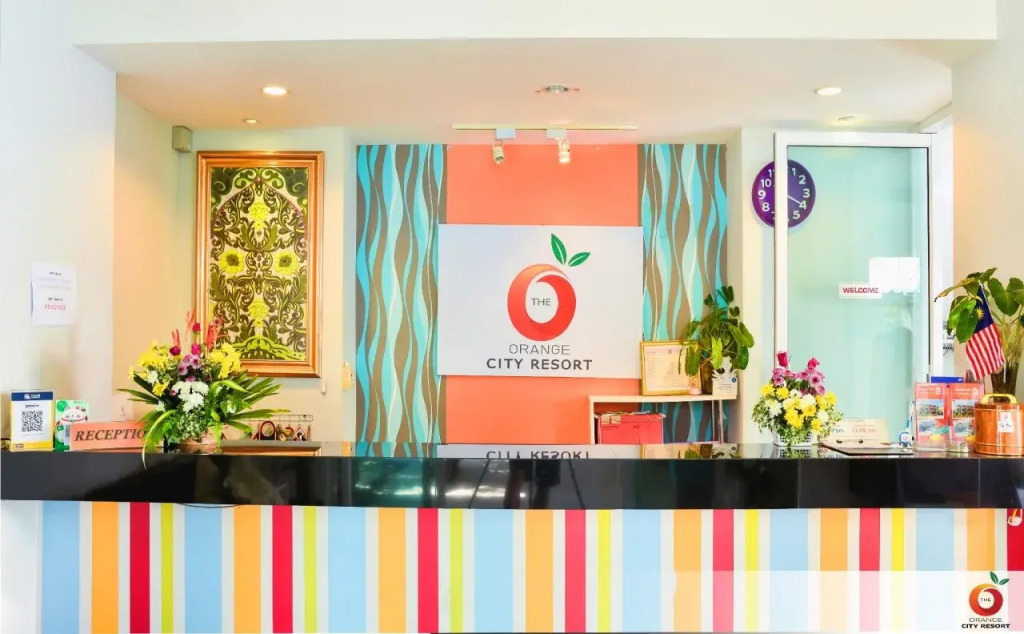 The Orange City Resort