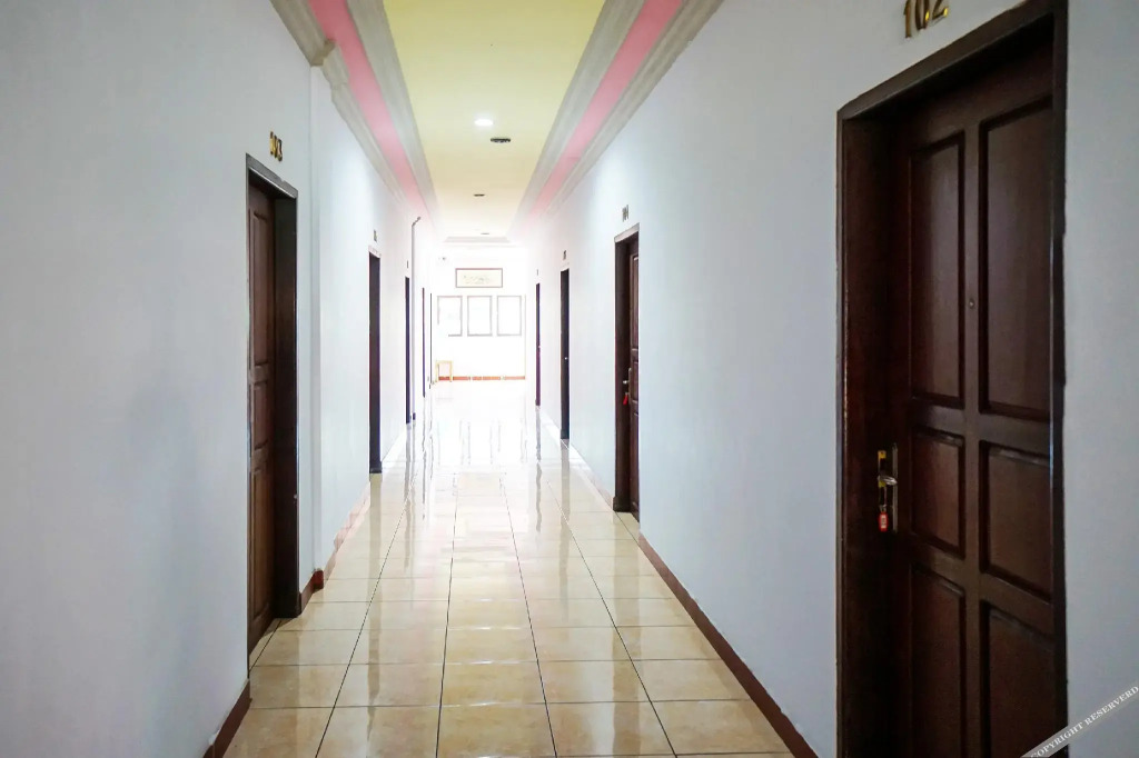 Hotel Riverside Manado