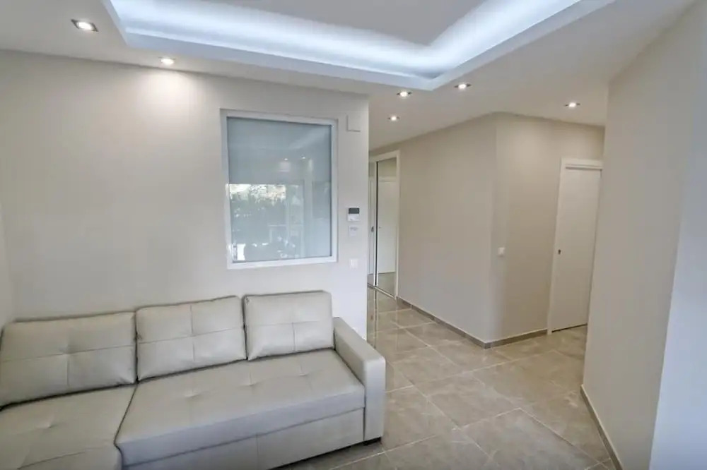 Beachfront Urb. Luxury Apartment 1