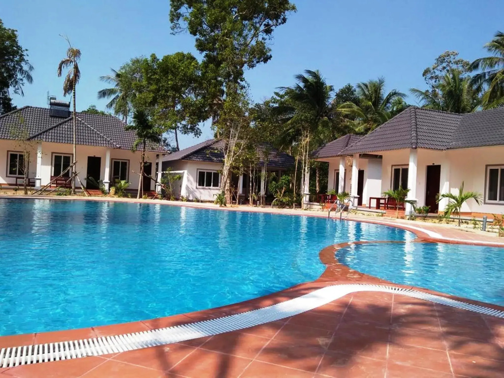 Long Mountain Resort