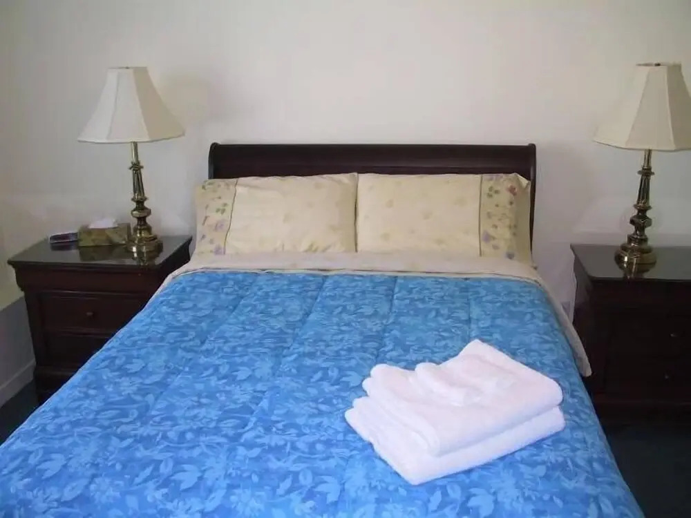 Bond Hostel