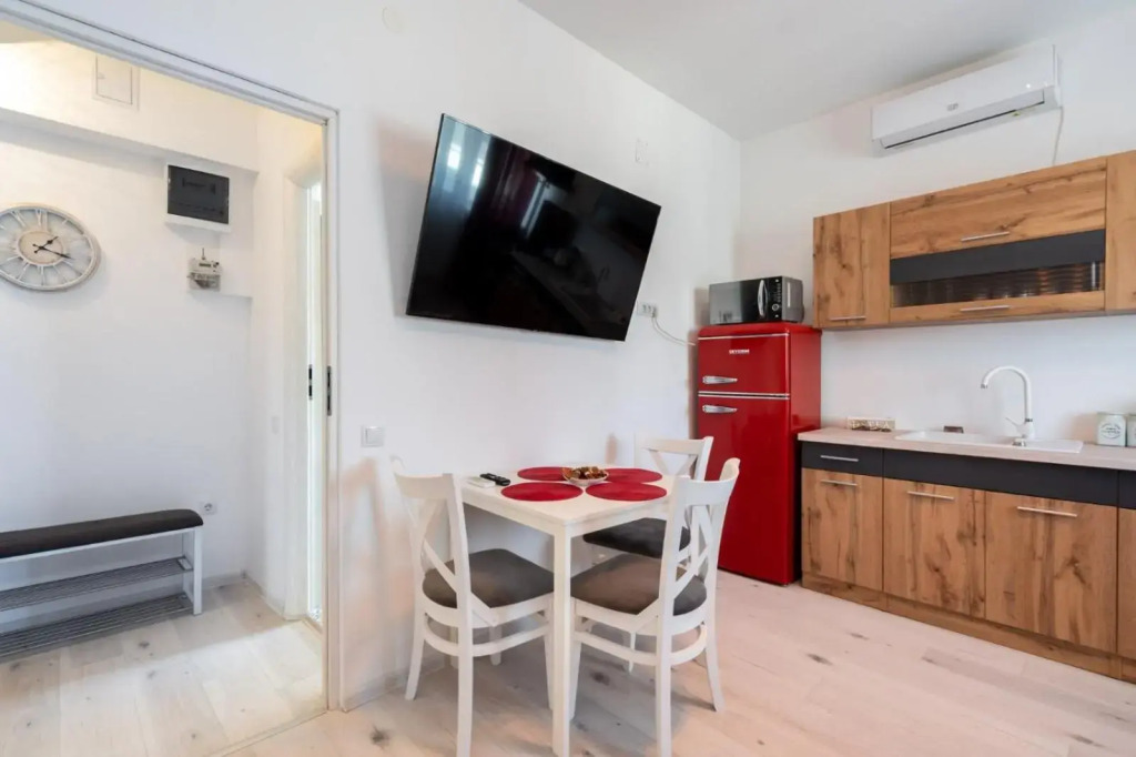 Spacious and cozy apartment in central Bucharest