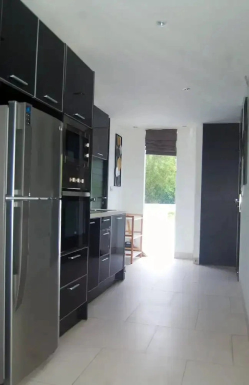 Twin Sands Private Apartment, Phuket