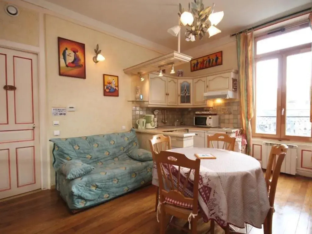 Appartement Mont-Dore, 1 pièce, 4 personnes - FR-1-608-168