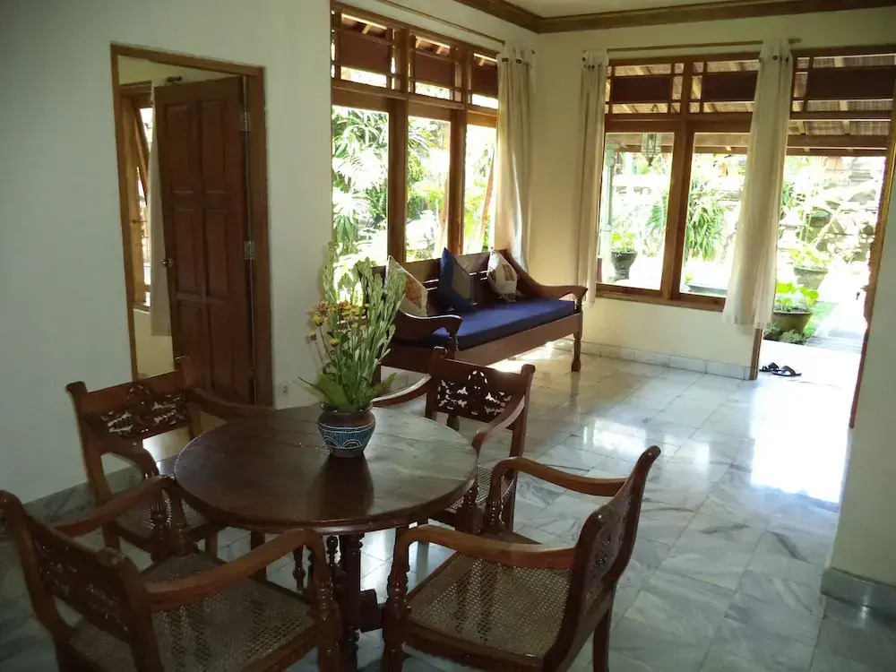Lokasari Bungalow