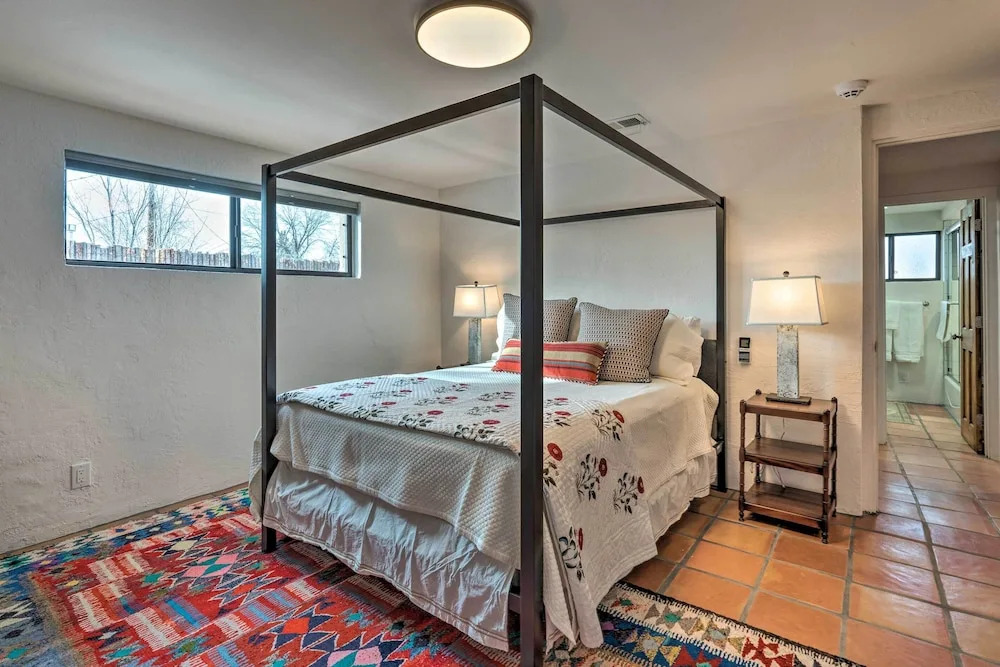 Adobe House w/ Patio - Walk to Dtwn Plaza & Shops!