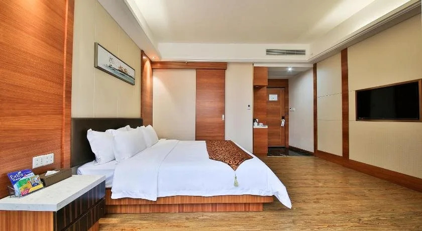 Hongyang Hotel Shenzhen North Railway Station