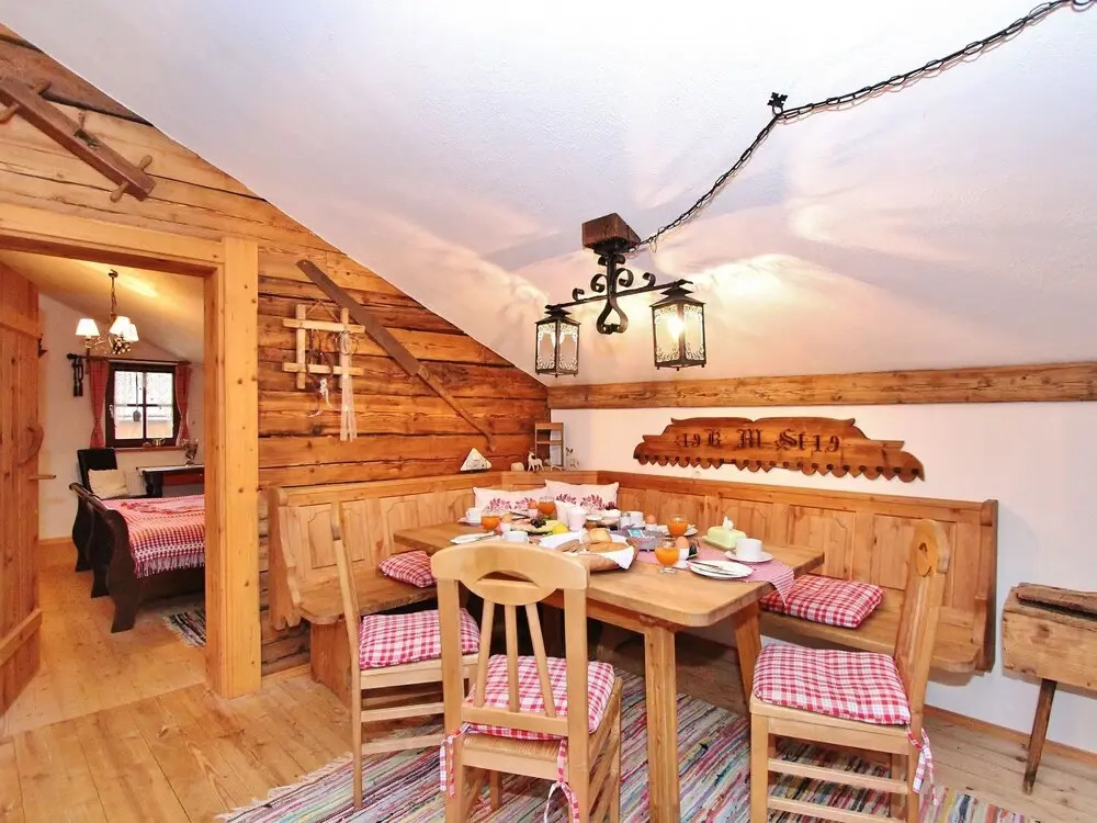 Vintage Apartment in Salzburg near Ski Area