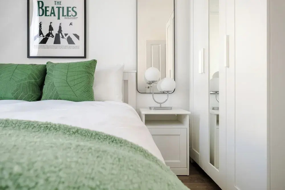 LONDONERS│Fabulous Four Residence