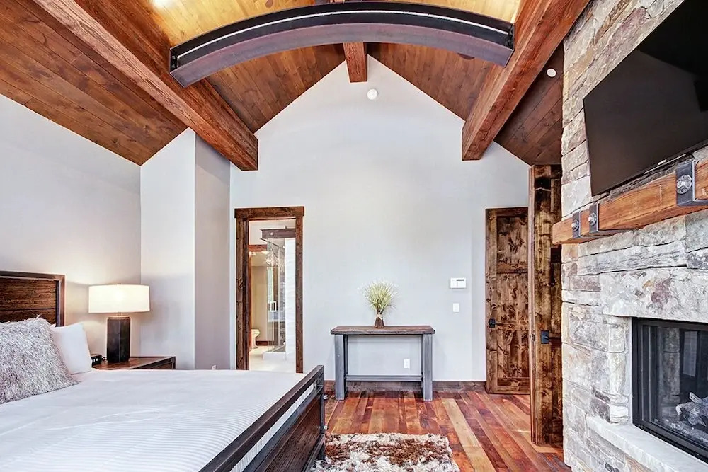 The Overlook - 6 Br Home