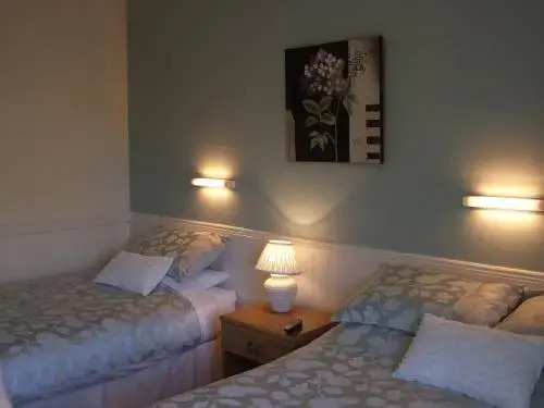 Shannonside Bed And Breakfast