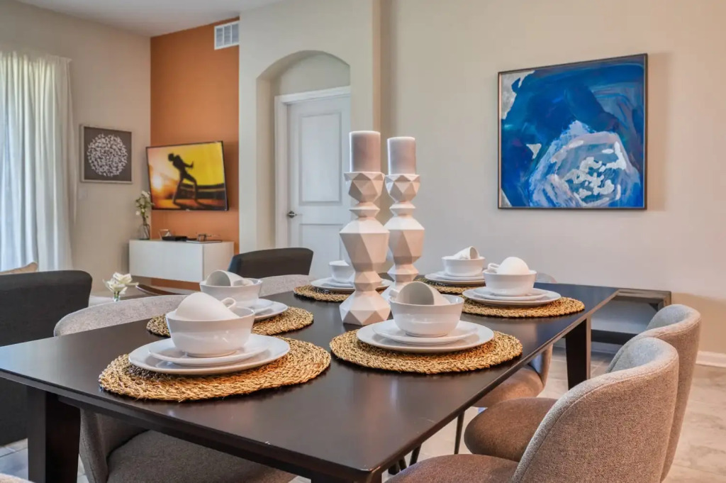 Super spacious apt in Champions Gate