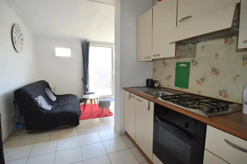 Maisonnette avec terrasse à 50m de la plage - Ménage renforcé