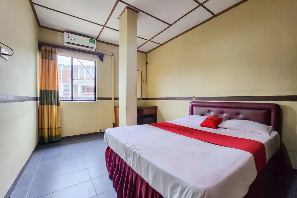 RedDoorz near Akau Potong Lembu Tanjung Pinang