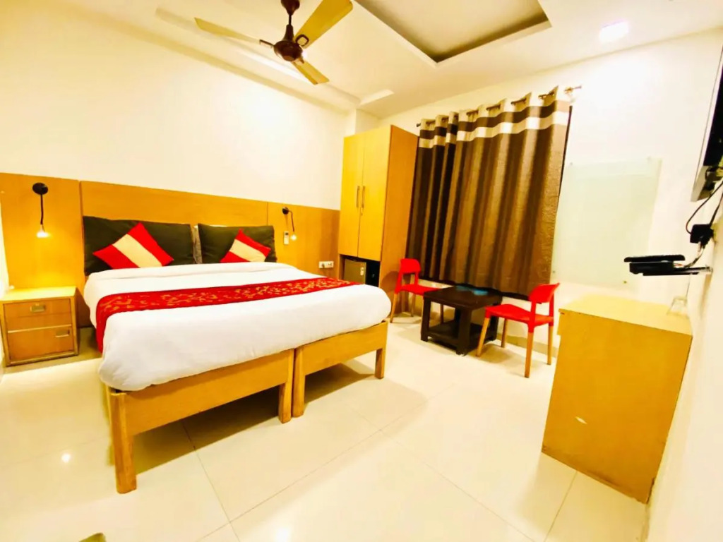 Hotel O Rohini Sector 24