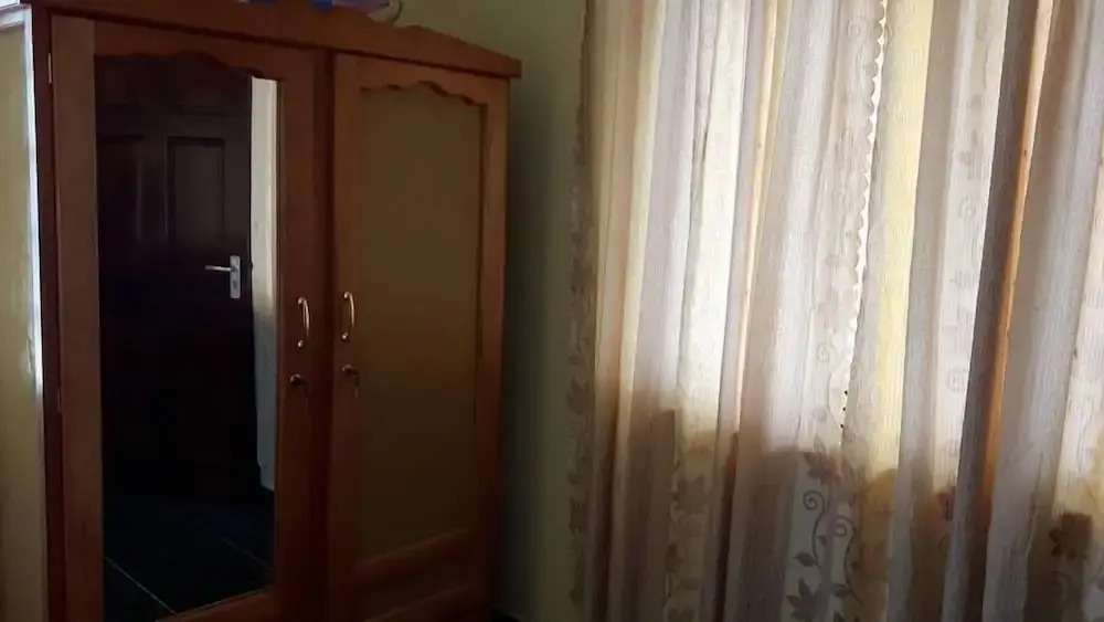 Amir's Apartment