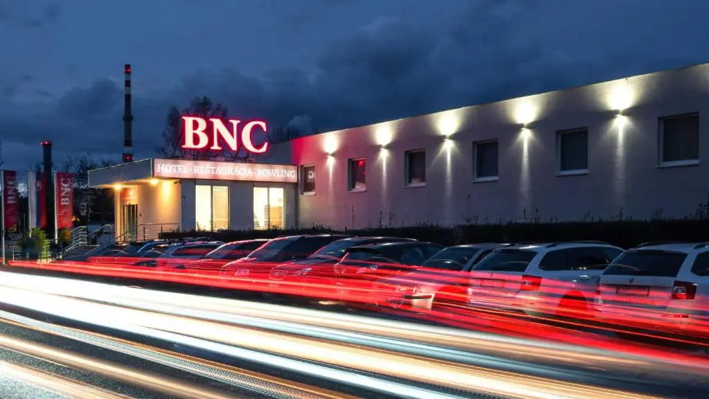 BNC Hotel - Restaurant - Bowling