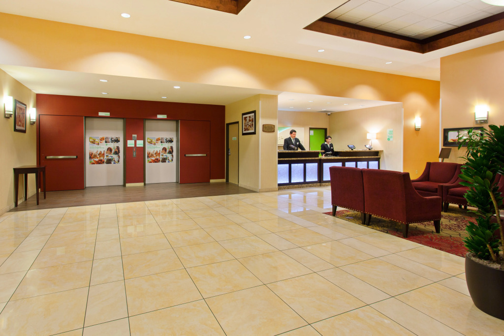 Holiday Inn Express & Suites Seattle Downtown - Lake Union by IHG