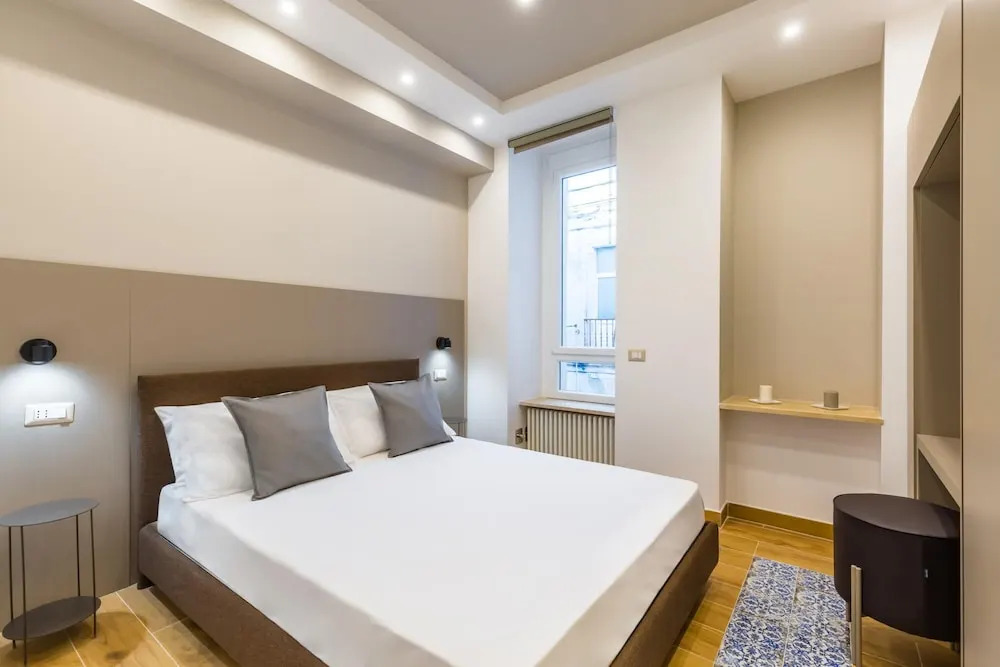 Colonna Apartment 4 by Wonderful Italy