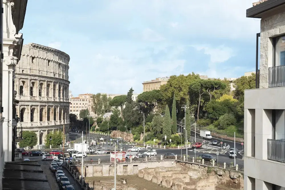 Colosseo 85