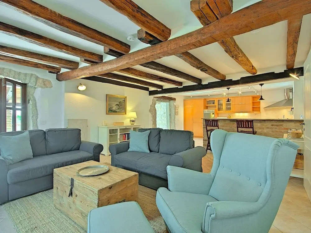Renovated Holiday Home With Private Pool at 5 km From the Resort of Porec and Beach