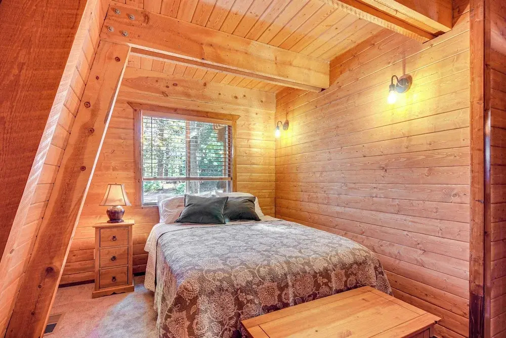 Near National Parks: Duck Creek Cabin Retreat