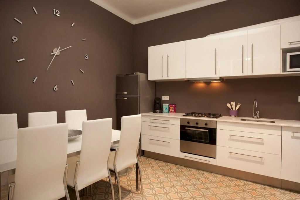 SOFIA 1 · Sofia's Balcony · Beautiful apartment to Enjoy the real Barcelona