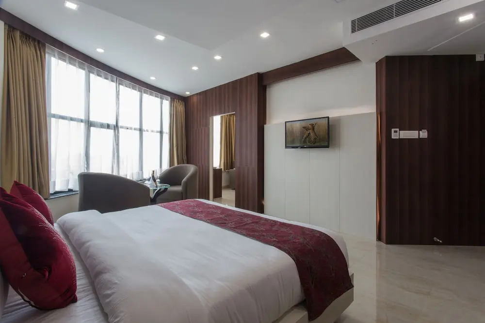 Hotel Central Plaza