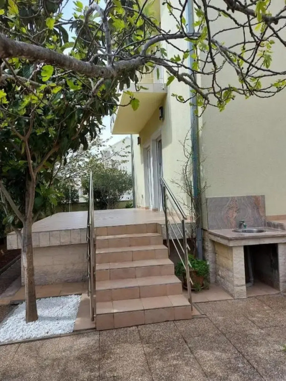 Villa Neda