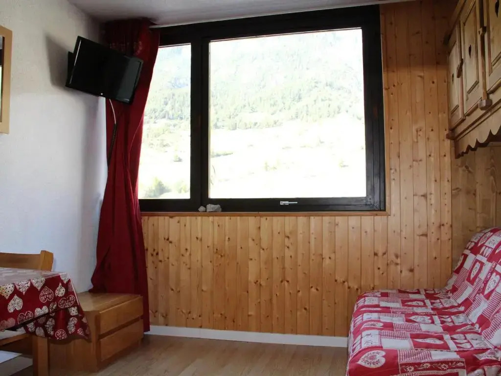 Appartement Lanslevillard, 1 pièce, 2 personnes - FR-1-508-235