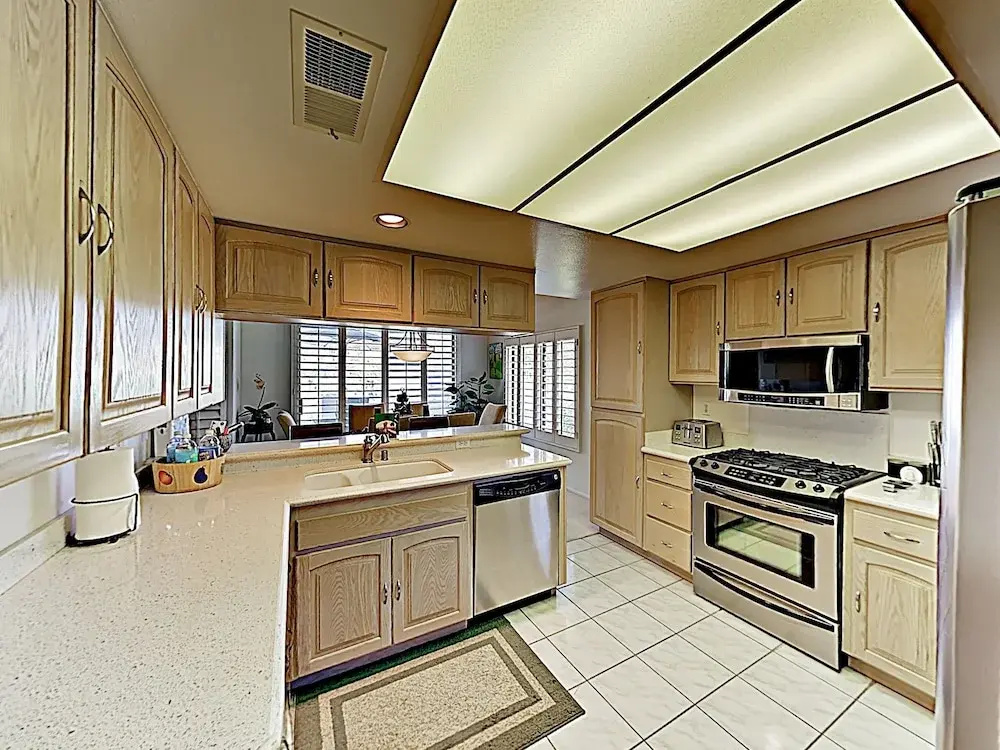 New Listing! All-suite Pga West Townhome W/ Pool 2 Bedroom Condo