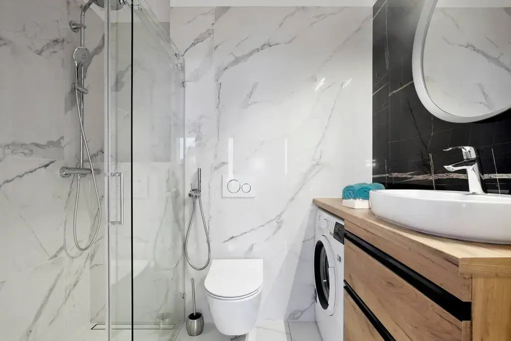 Elite Apartments Goldie | balcony & free parking | CENTER