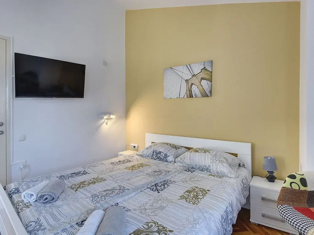 Holiday Home in Liznjan With Pool Near Beach
