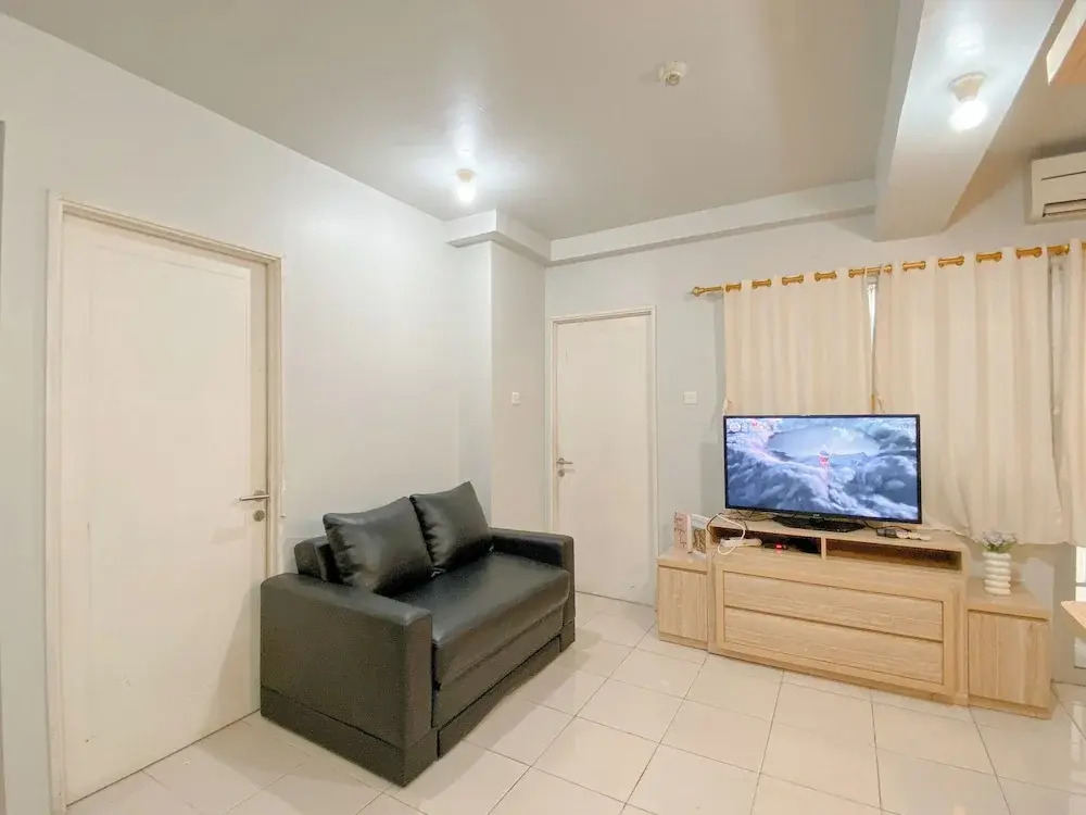 Spacious 3Br At Pakubuwono Terrace Apartment
