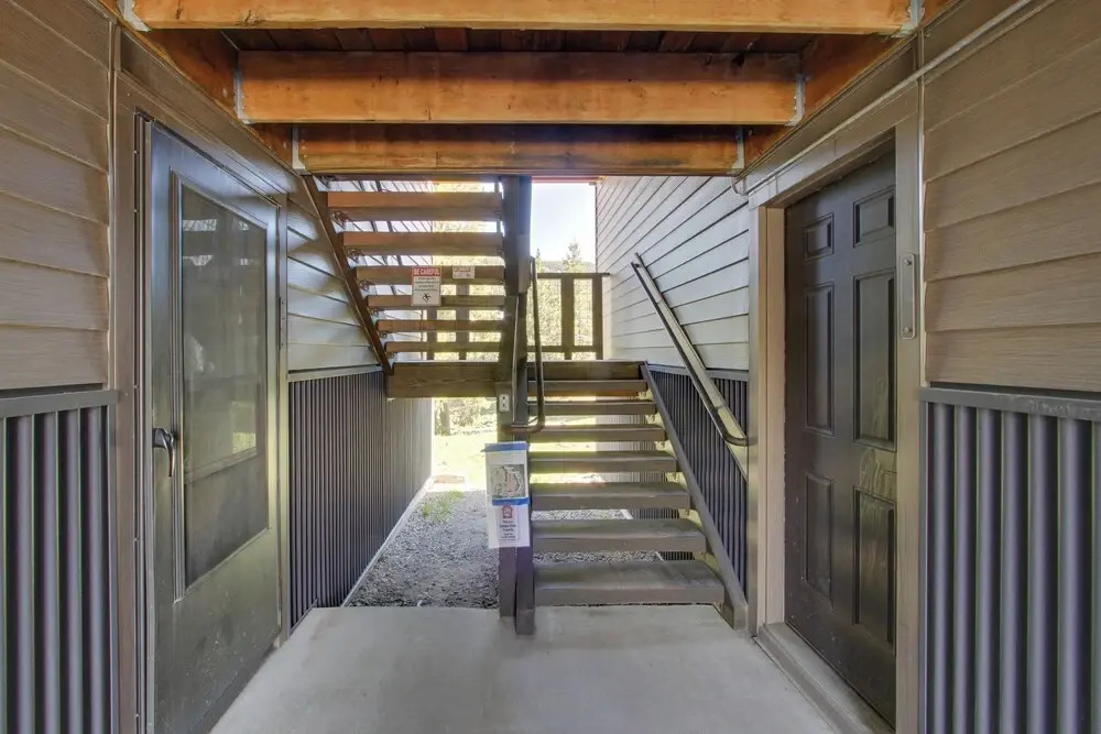 Modern Mountain-view Condo at Big Sky Resort!