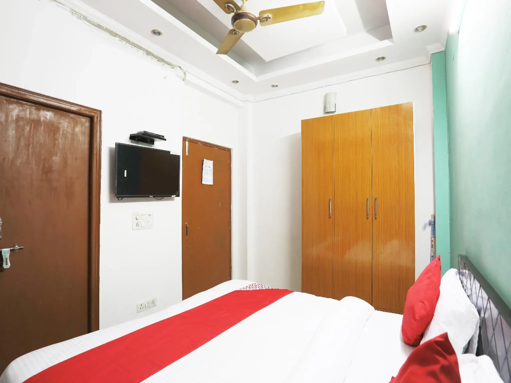 OYO 46156 OShiva Stay