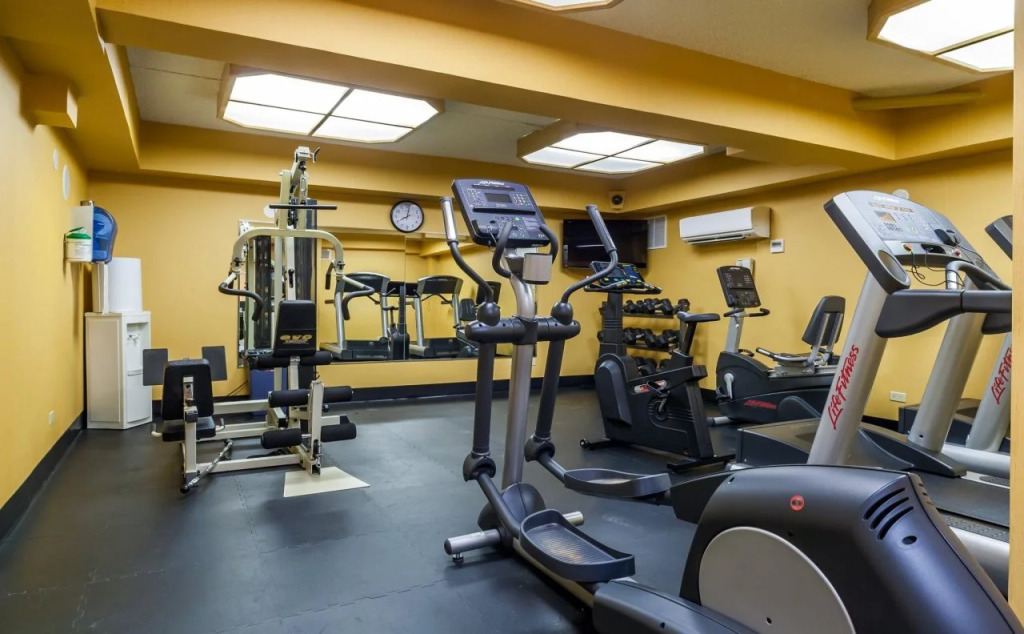 Best Western Plus Suites Downtown Calgary
