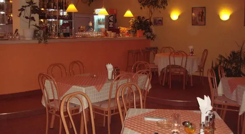 Family Hotel Central