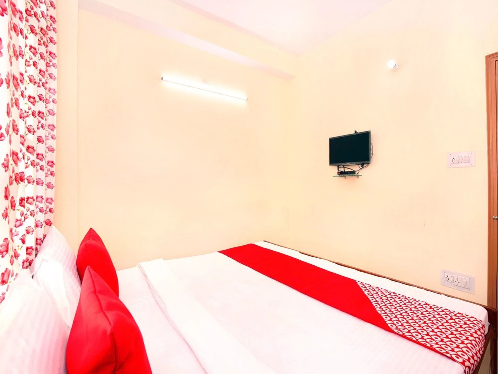 OYO 12718 Home 1BHK Hill View