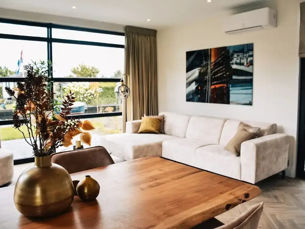 Waterfront Family Retreat