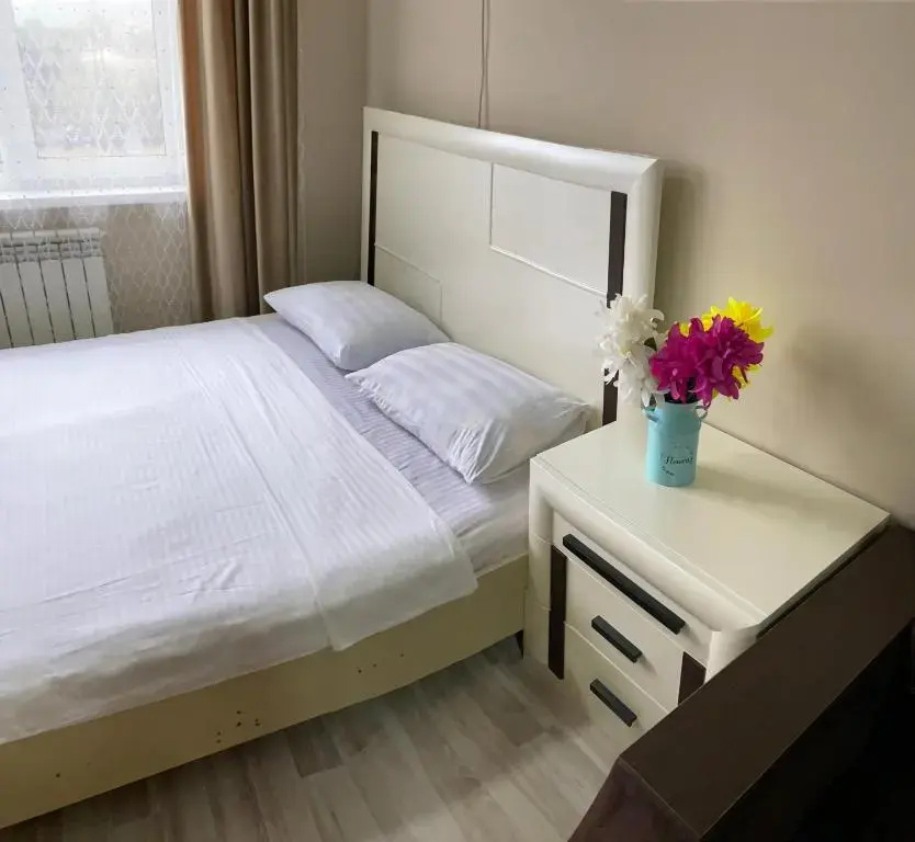 Original'naja 1 kom kvartira v serdtse Almaty