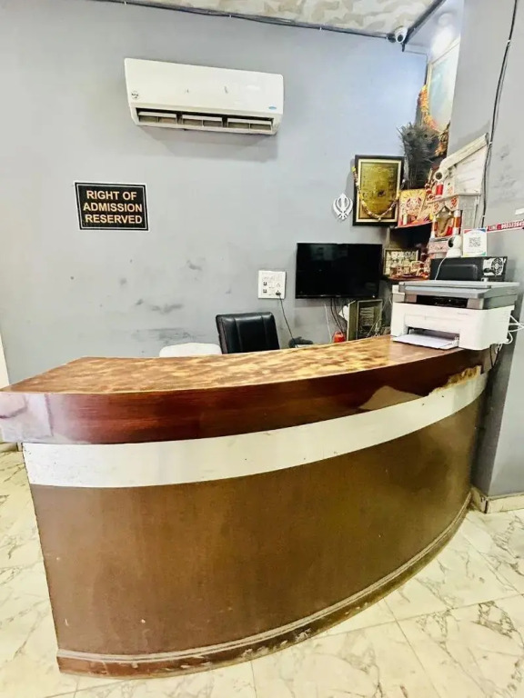 Hotel Green Arrow Rohini