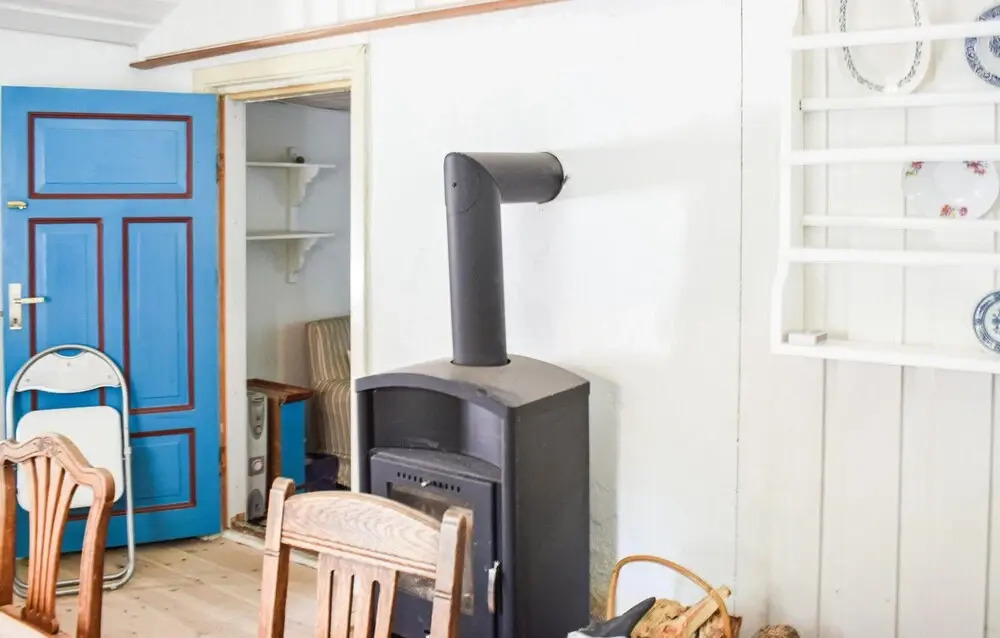 Amazing Home in Brösarp With 3 Bedrooms