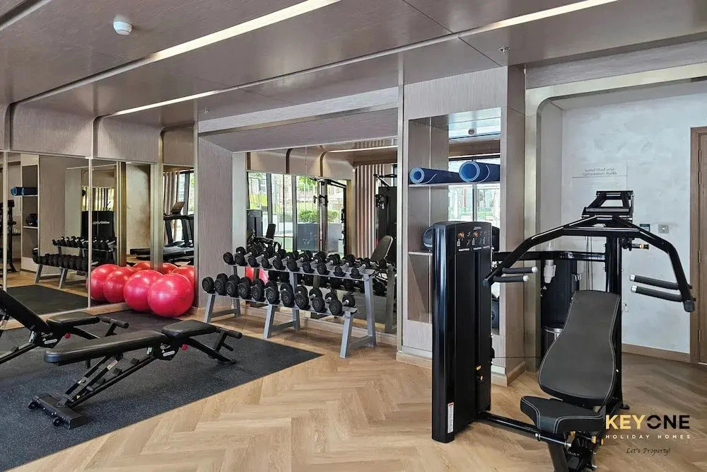 Splendour Living 1BR at Azizi Riviera